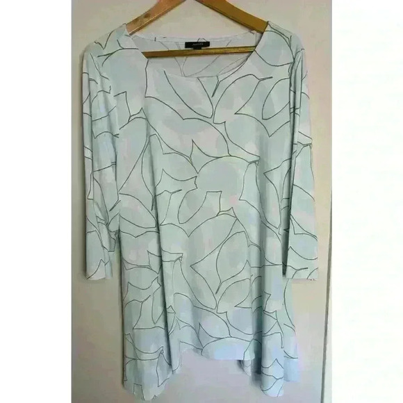 EUC Alfani BLUE BOLD LEAF Women's Printed Swing Top, US XL 3/4 Flared Sleeves - Picture 2 of 11